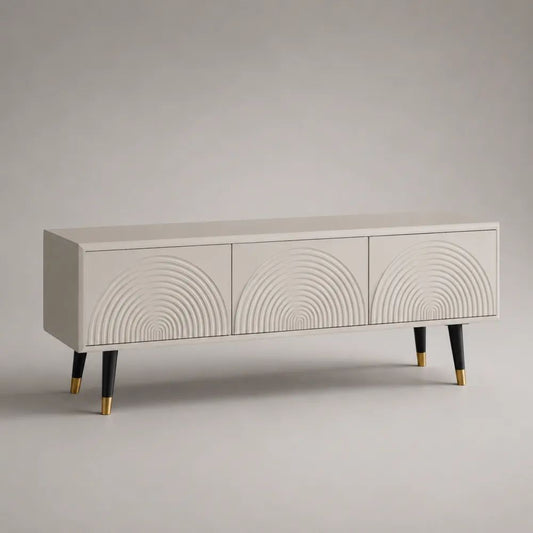Meuble TV bas en MDF à 3 portes, blanc cassé avec pieds noirs et dorés, 160 × 40 × 65 cm